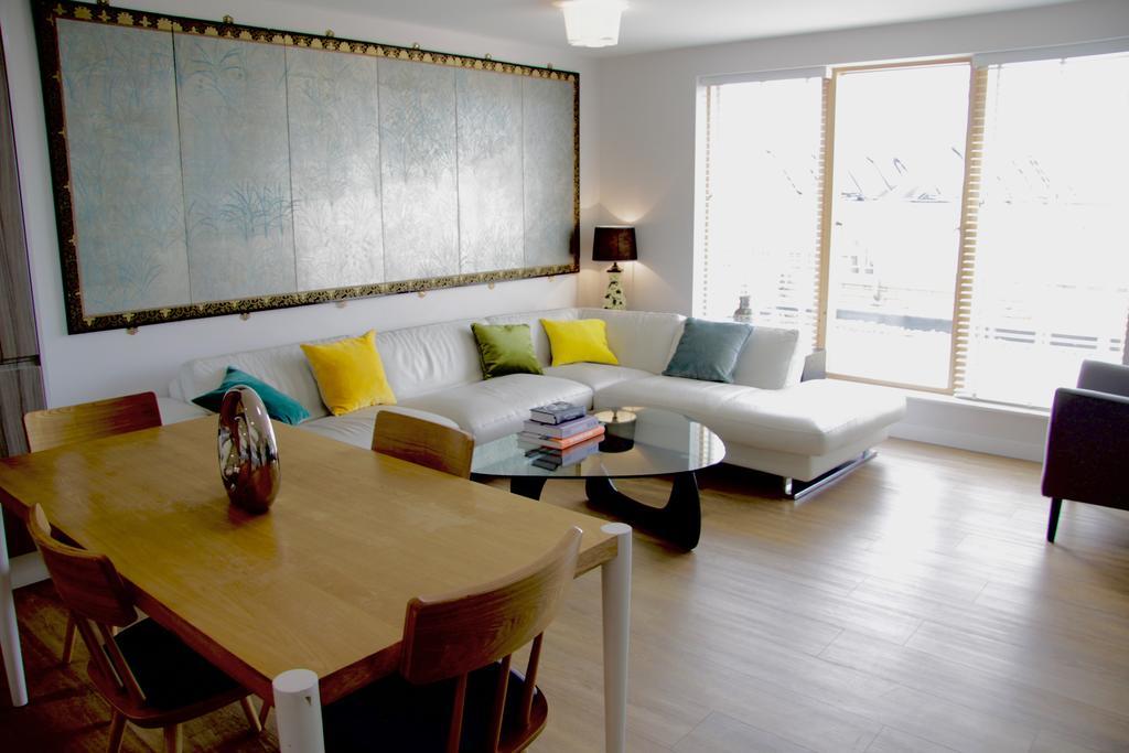 Lux Living Apartments - Florian House Cambridge  Bagian luar foto