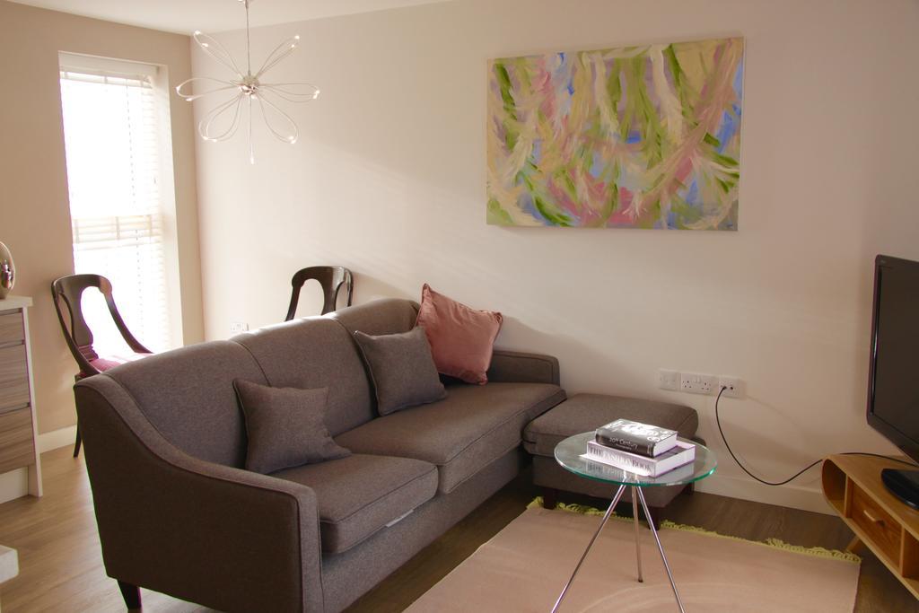 Lux Living Apartments - Florian House Cambridge  Bagian luar foto