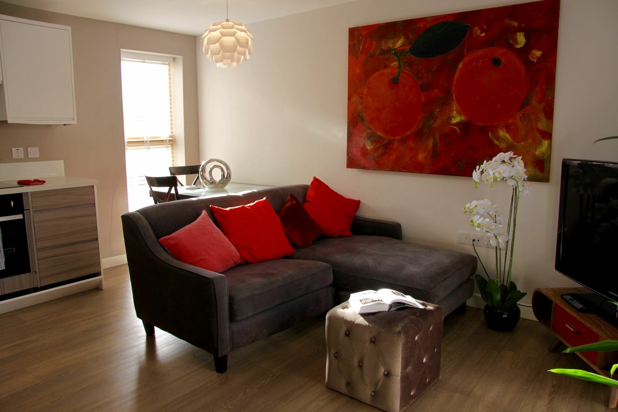 Lux Living Apartments - Florian House Cambridge  Bagian luar foto