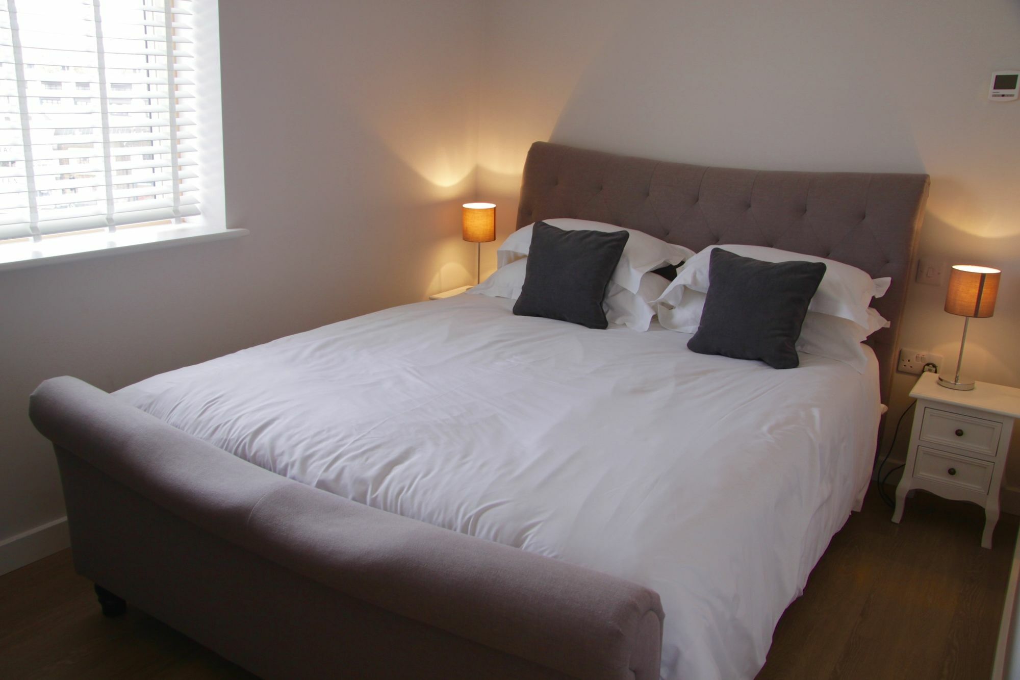 Lux Living Apartments - Florian House Cambridge  Bagian luar foto