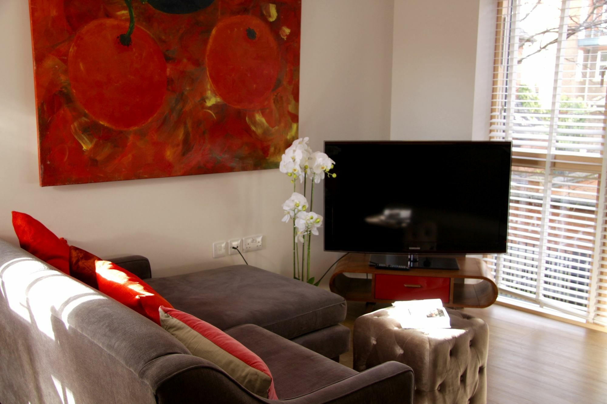 Lux Living Apartments - Florian House Cambridge  Bagian luar foto